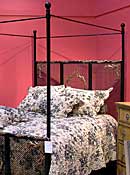Clover Leaf Bed